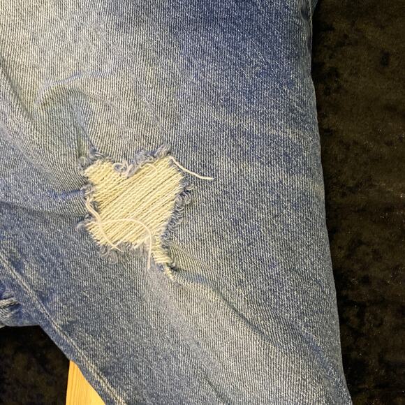 Lucky Brand Jeans Womens Size 18/34R Blue Drew Mom Taper Embroidered Butterfly - Picture 13 of 13